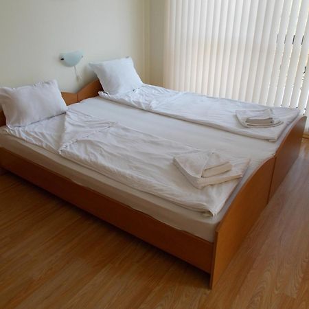 Sunny Fort Apartments Sunny Beach Oda fotoğraf